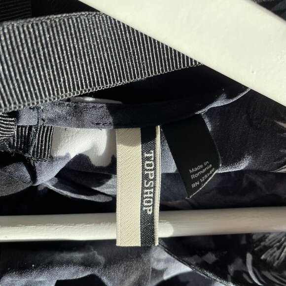 Top Shop Perfectly Cropped Back Tie Floral Top Medium Deep V - Picture 5 of 5